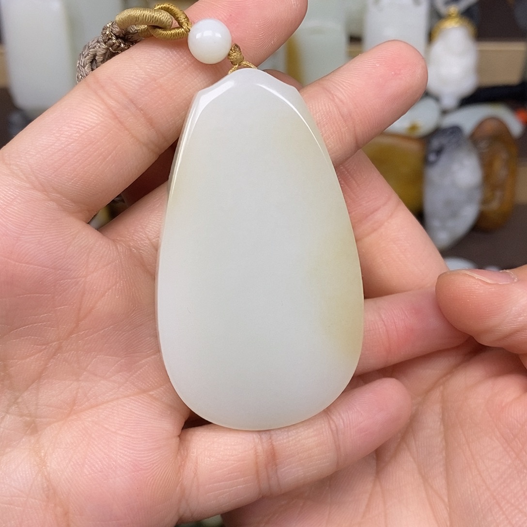 和田玉未镶嵌颈饰15