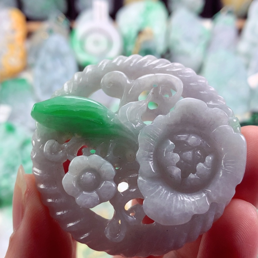 【闪购商品】翡翠吊坠(不含链)未镶嵌