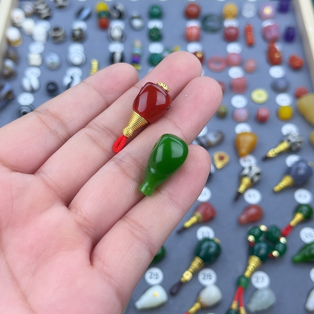 玛瑙/玉髓饰品未镶嵌静*深