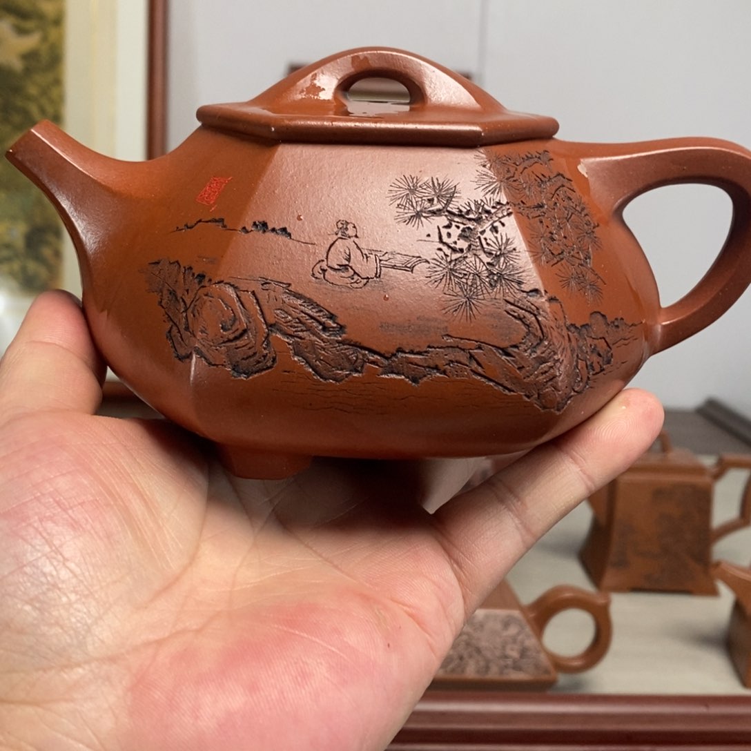 紫砂茶壶原矿泥料传统工艺制作