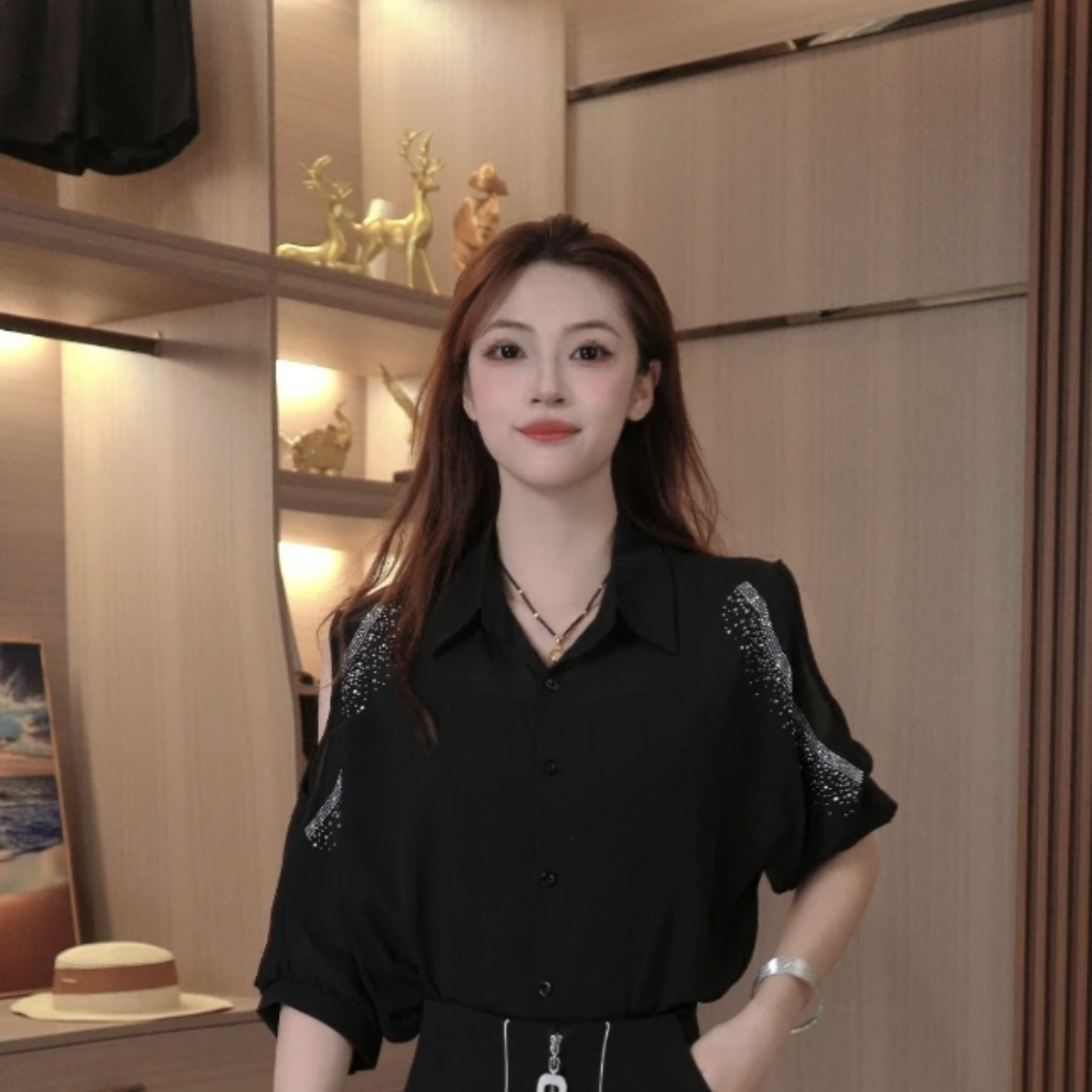 镂空衬衫复古时尚休闲百搭女士上衣显瘦小众夏季洋气宽松薄款