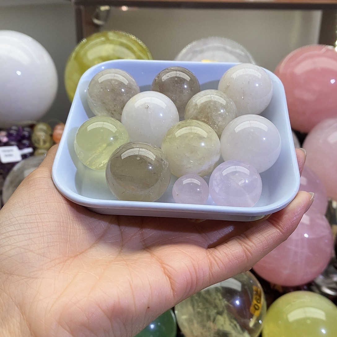 未镶嵌珠宝半成品水晶3