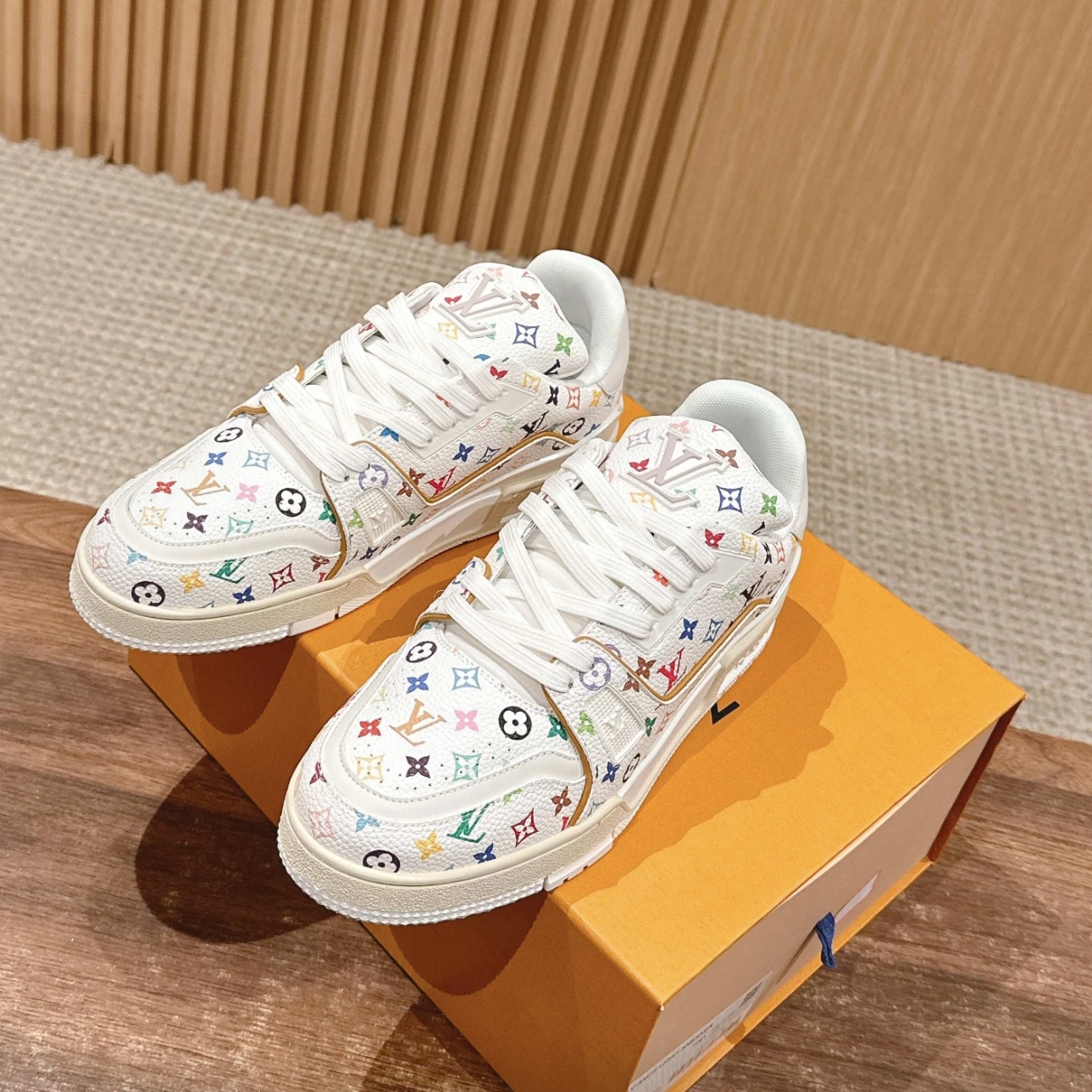 未使用 LouisVuitton/路易威登 白三彩印花联名村上隆trainer板鞋