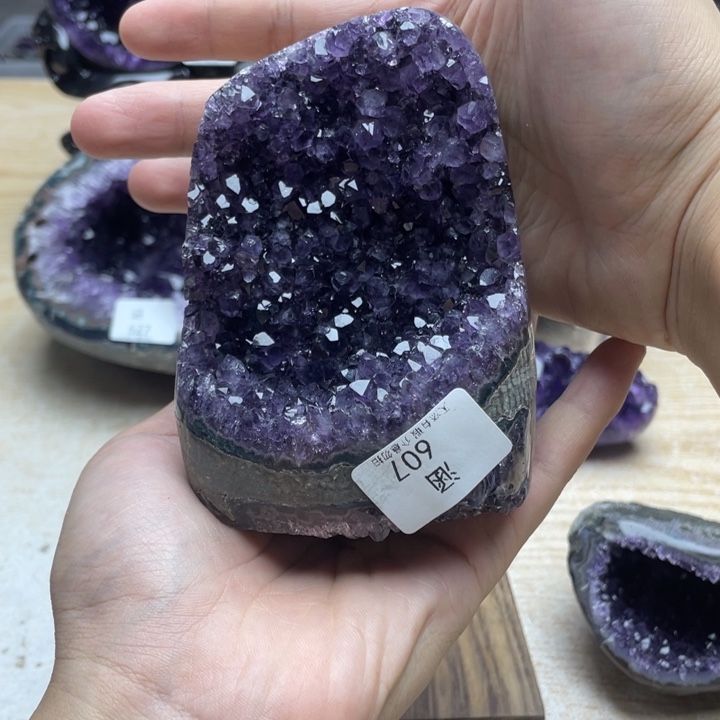 未镶嵌紫晶大型摆件（非配饰）