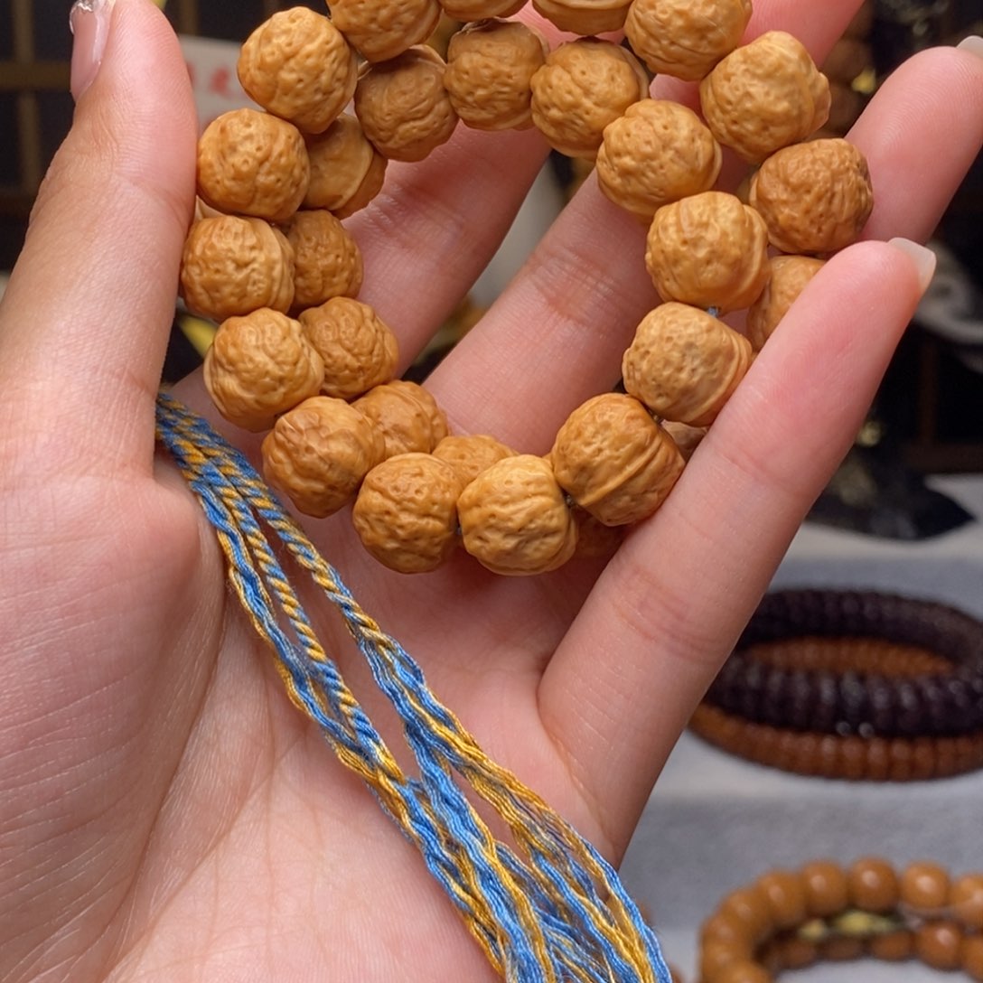 猴头核桃吊坠背*熊禅宗手持