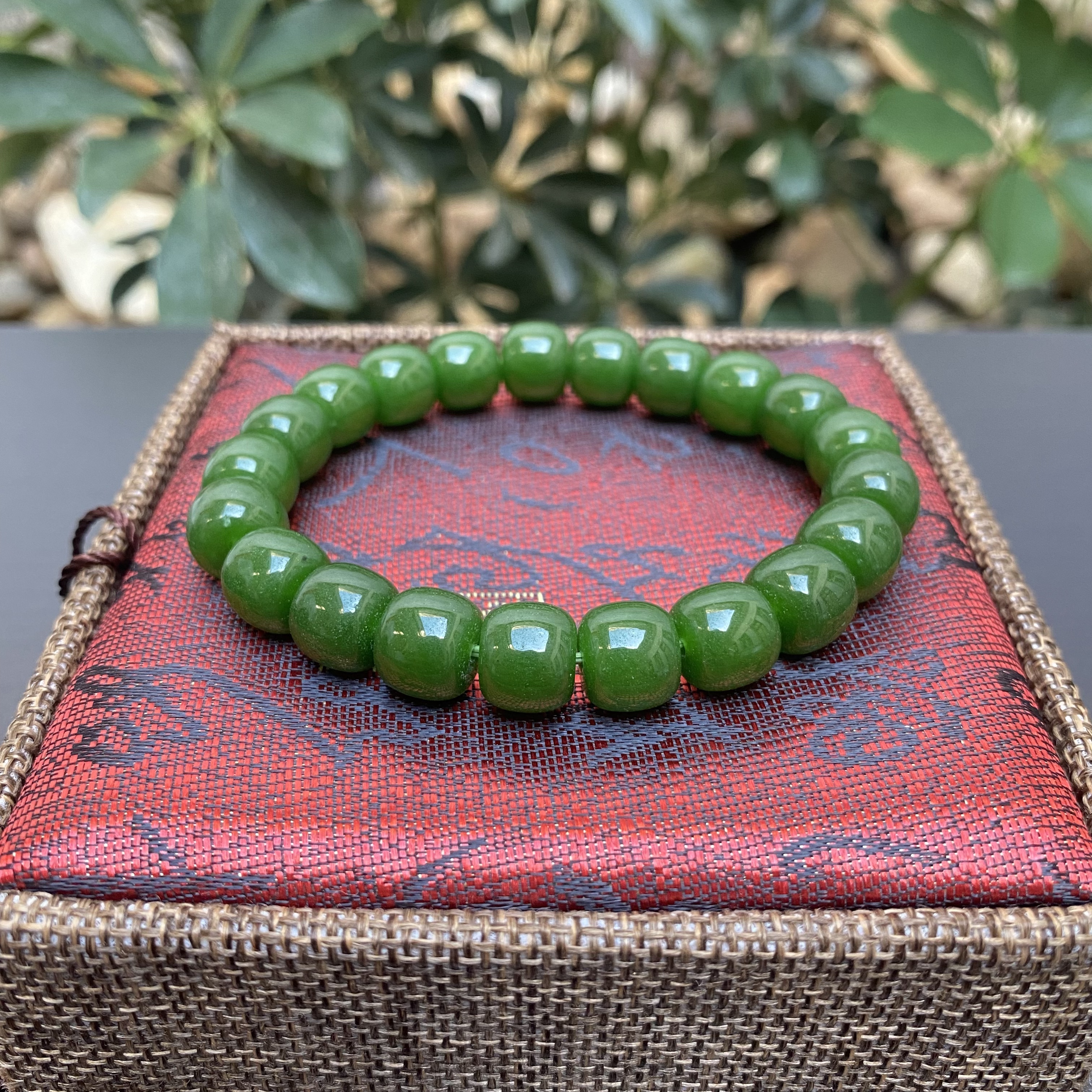 A610菠菜国风10mm精品老型珠手串