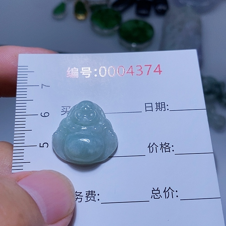 翡翠颈饰未镶嵌一