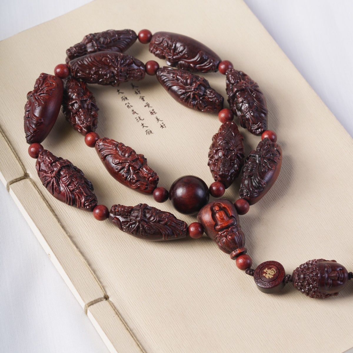 精雕紫檀千手观音菩萨手持轻奢高级感古风老料文玩盘串车挂精饰品