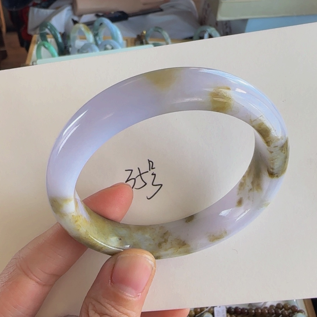 翡翠手镯未镶嵌东****库老坑58.7圈