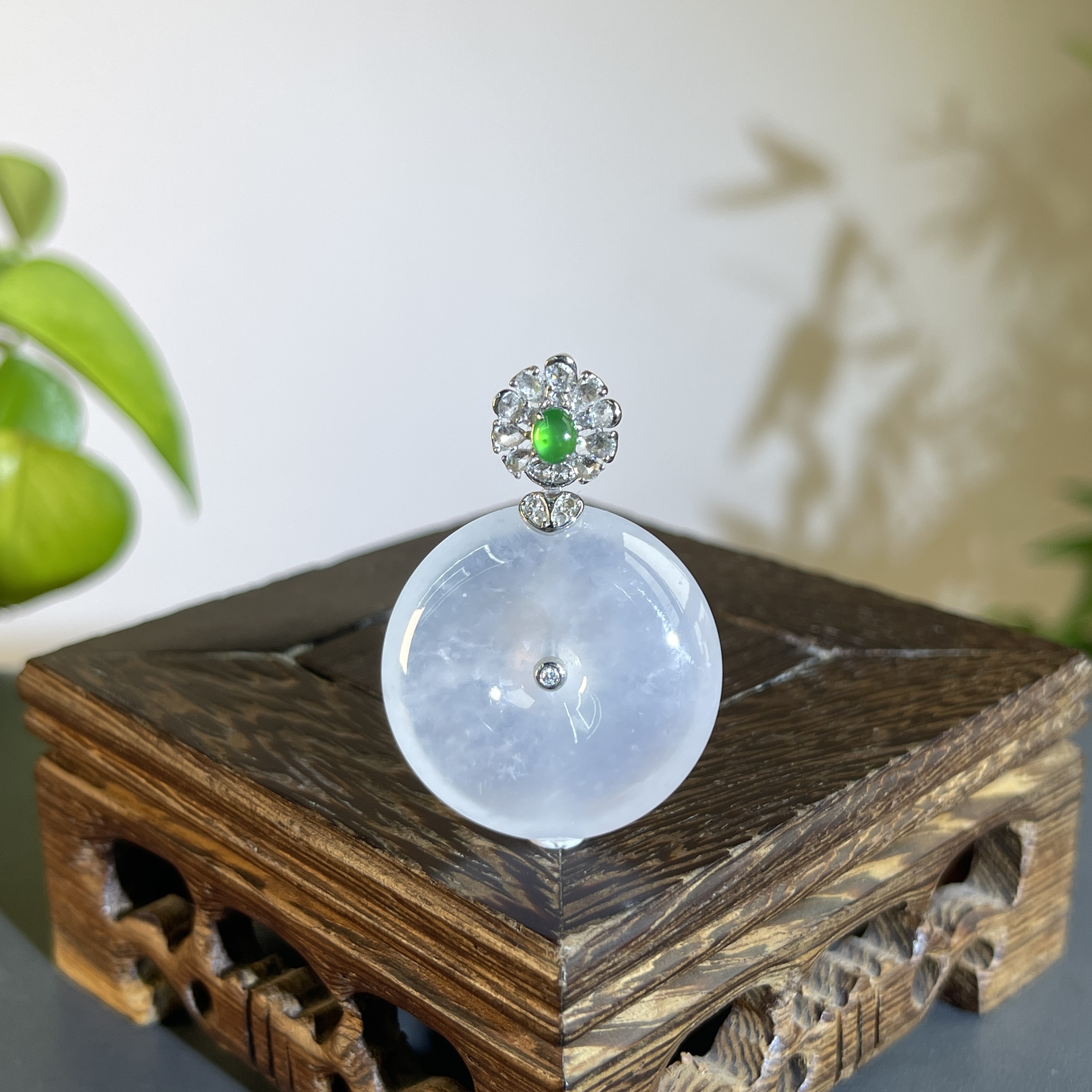 JCA08-178 天然缅甸翡翠A货 18K含钻镶嵌平安扣