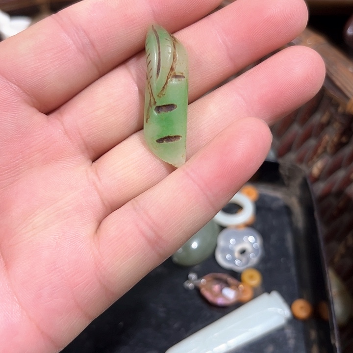 王***仓瓷片瓷片瓷片瓷片