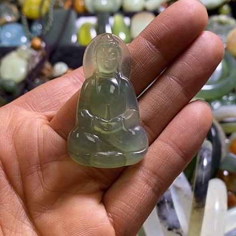 岫玉颈饰未镶嵌挂件