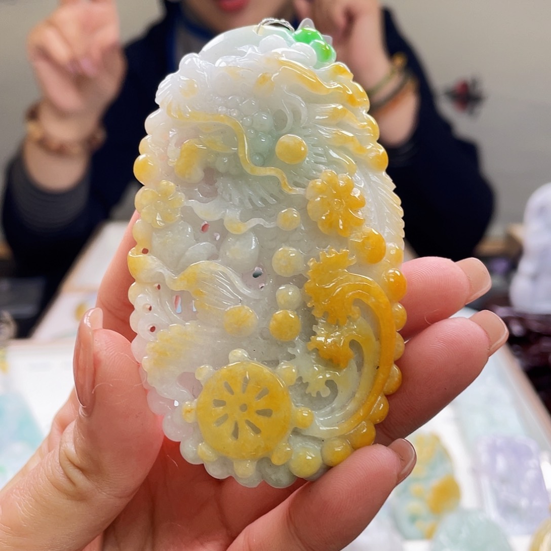 翡翠吊坠(不含链)未镶嵌