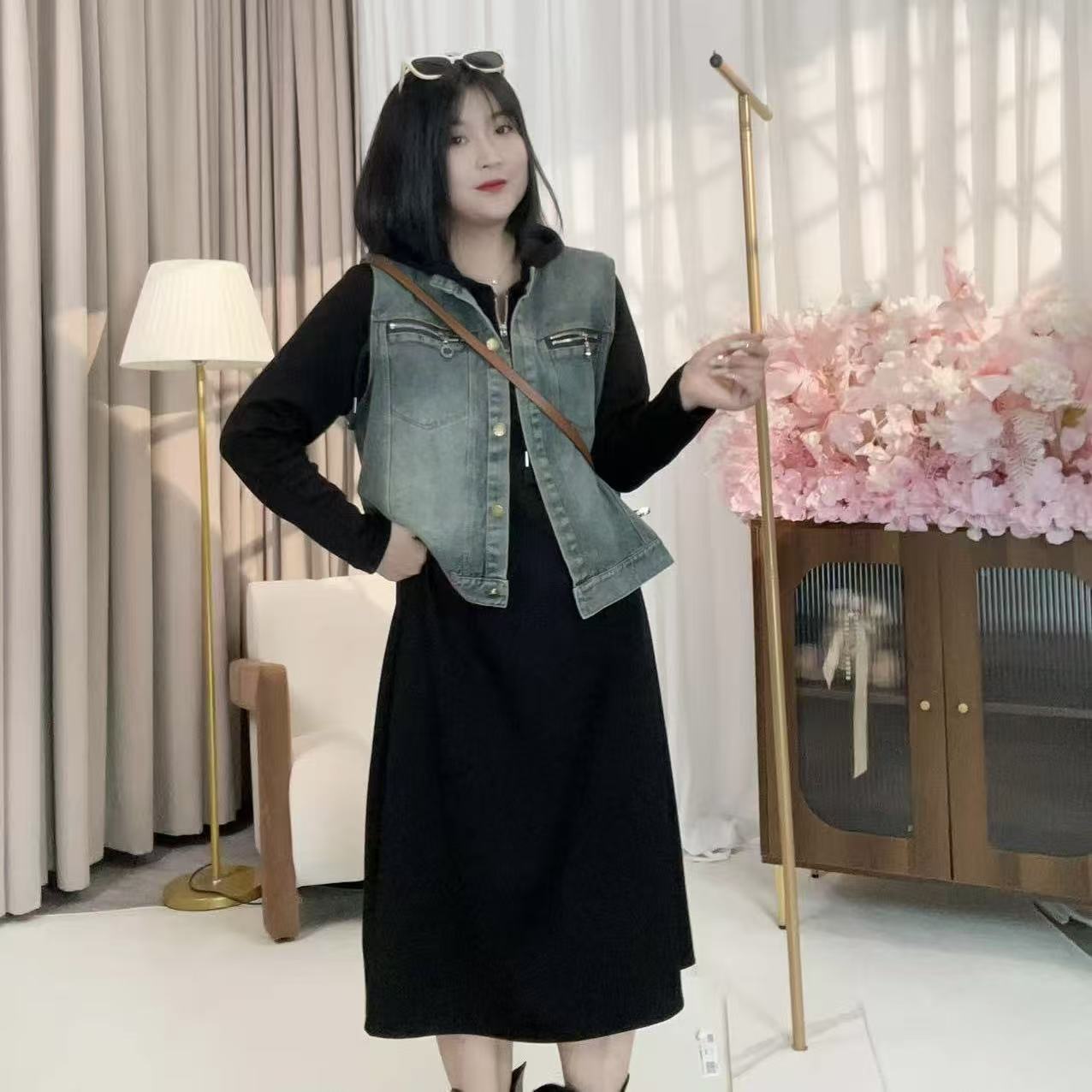 6115秋新款胖妹妹时尚中长款连帽卫衣裙＋牛仔马甲洋气休闲两件套