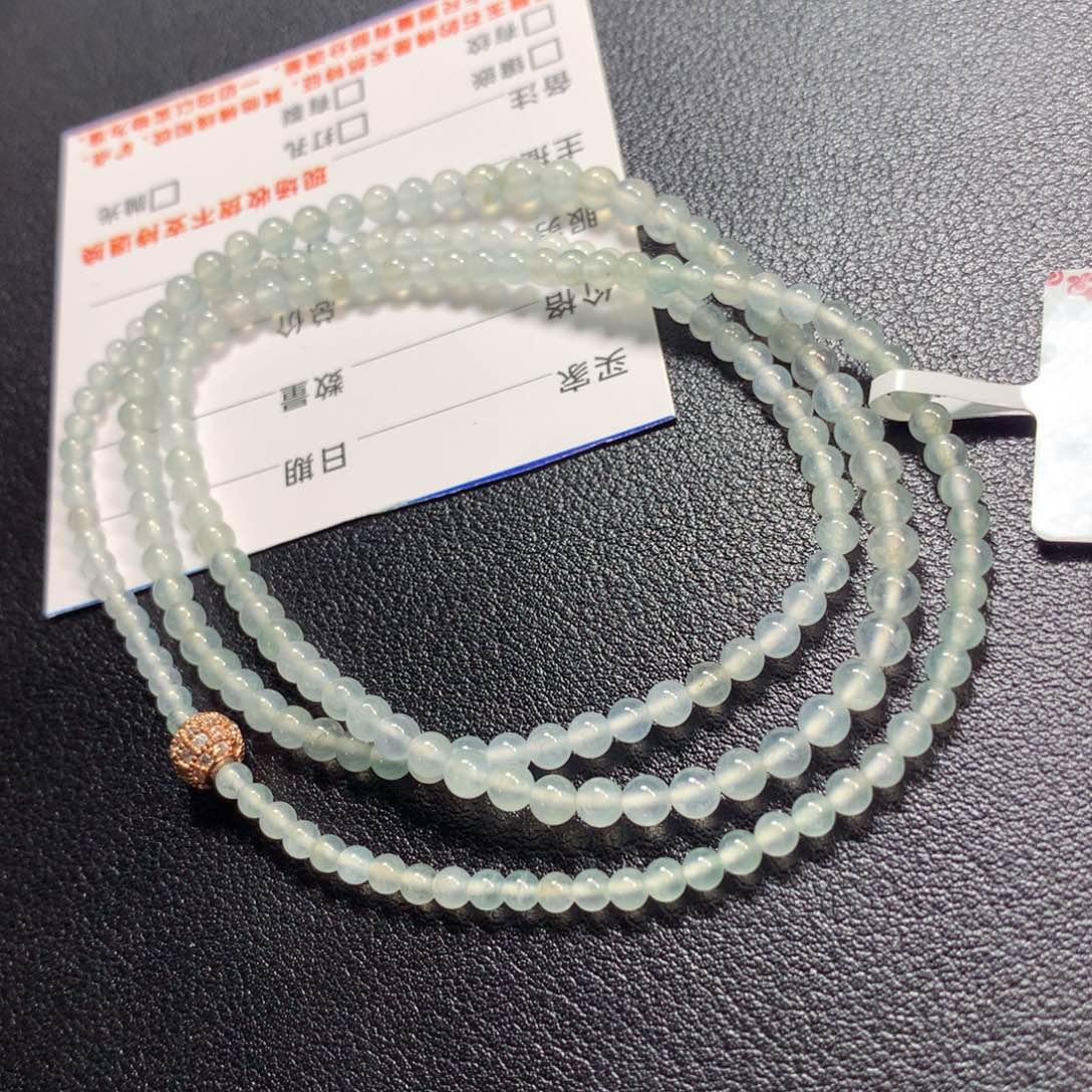 翡翠颈饰未镶嵌项链