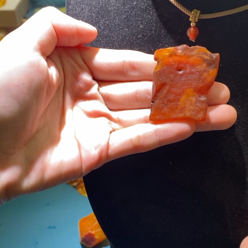 【闪购商品】未镶嵌琥珀珠宝奇石16