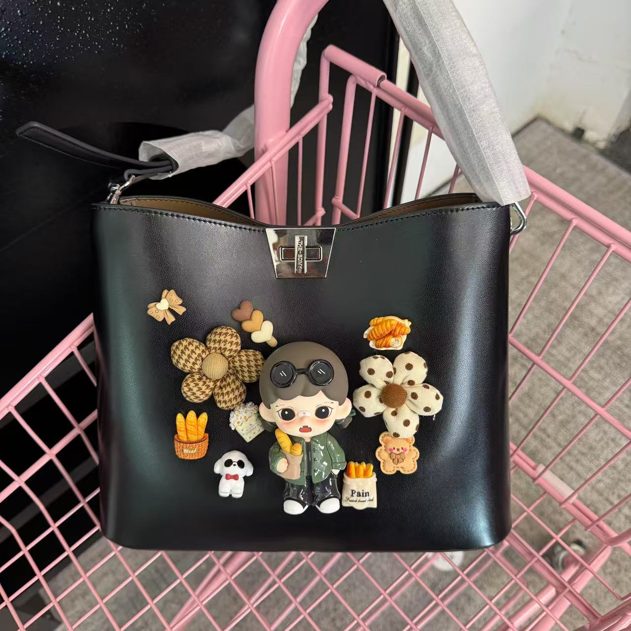 原创手工设计潮玩娃包 韩系轻奢小众设计黑色托特包