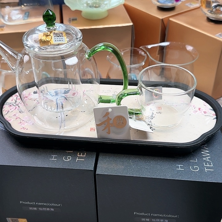 禾器湖绿色宴臣壶内胆款加小杯