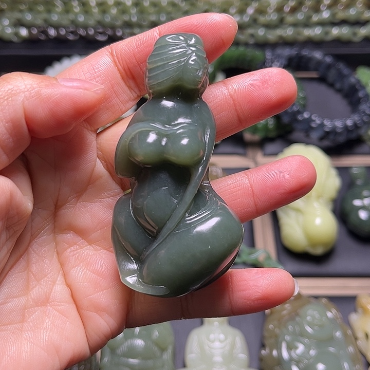 和田玉未镶嵌挂件