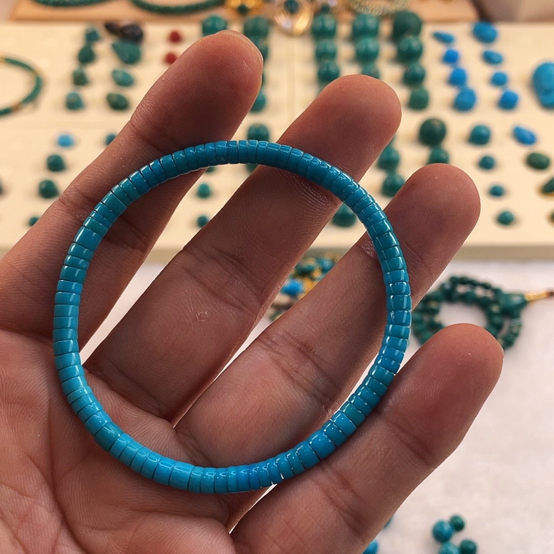 绿松石未镶嵌耳饰