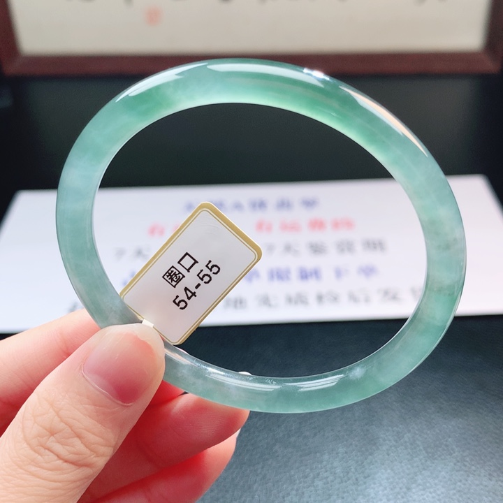 翡翠未镶嵌手镯翡翠手镯26