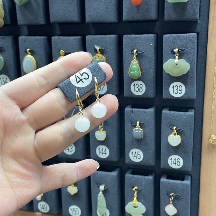 和田玉银S925镶嵌耳饰45