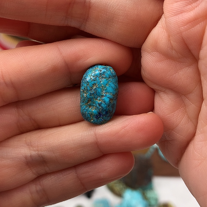 绿松石未镶嵌原矿