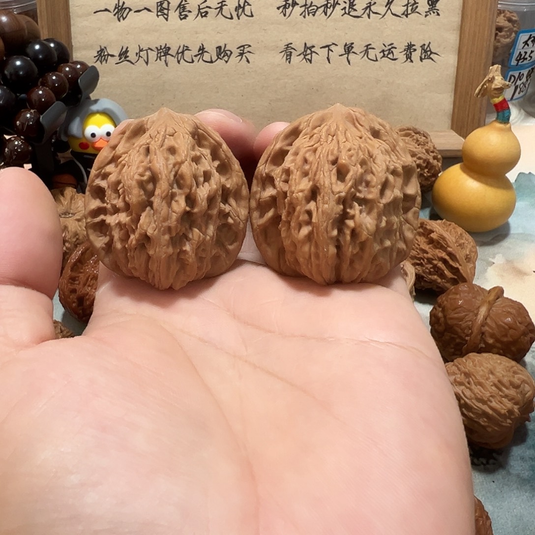 8号文玩核桃42尺麦穗虎头