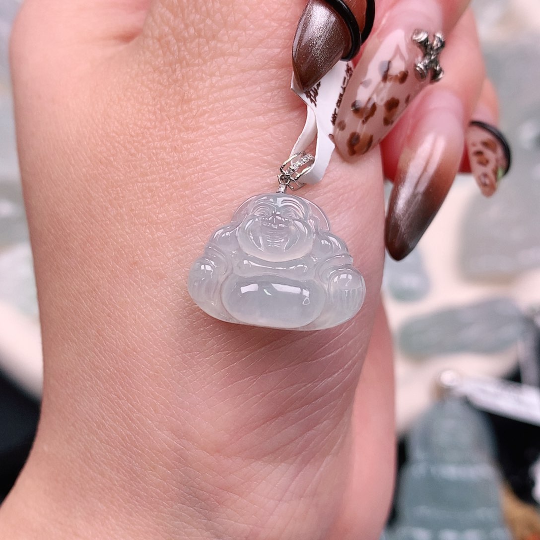 翡翠颈饰18K金镶嵌小冰佛20、14、18.8、5.6