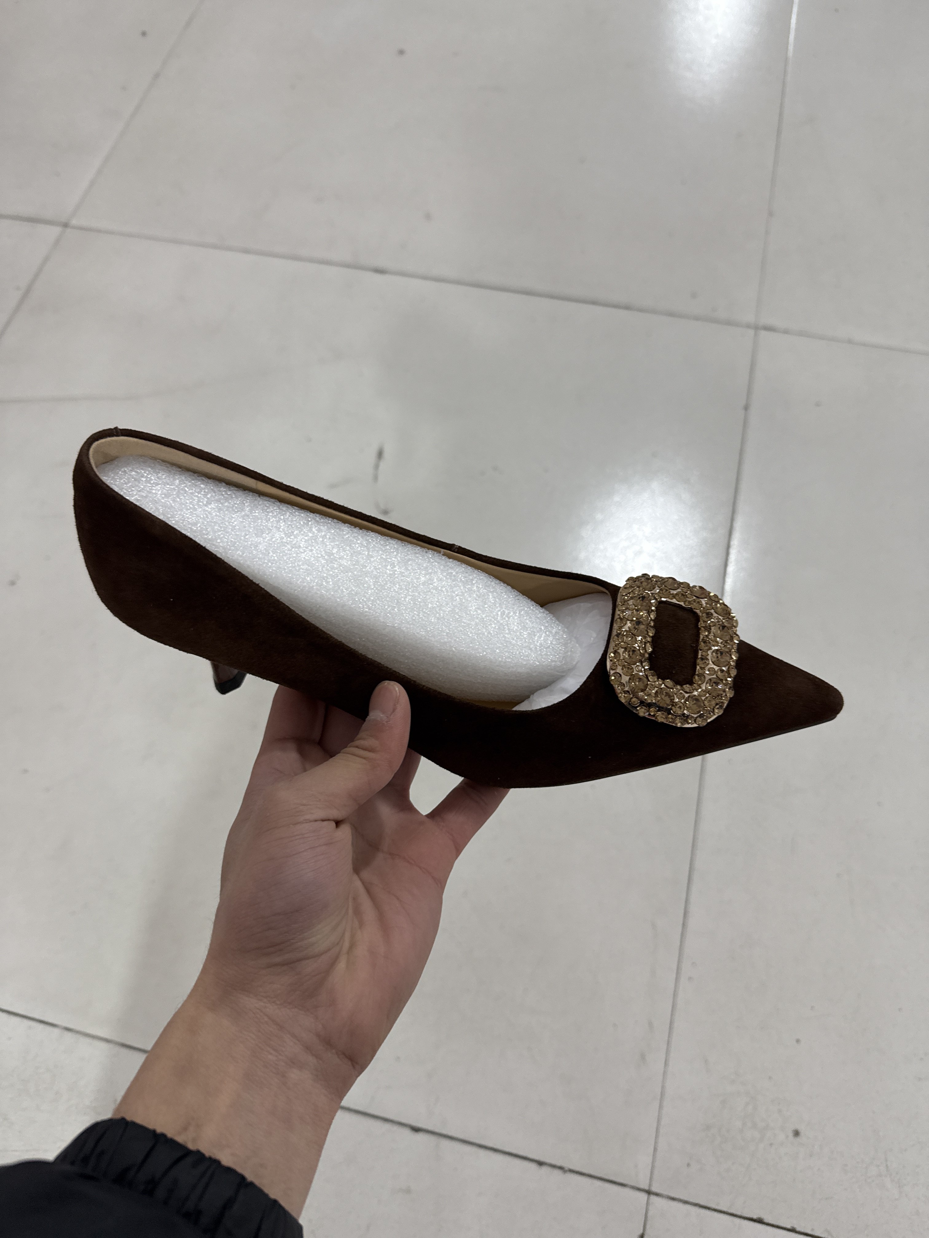 9971  羊皮百搭舒适细跟单鞋