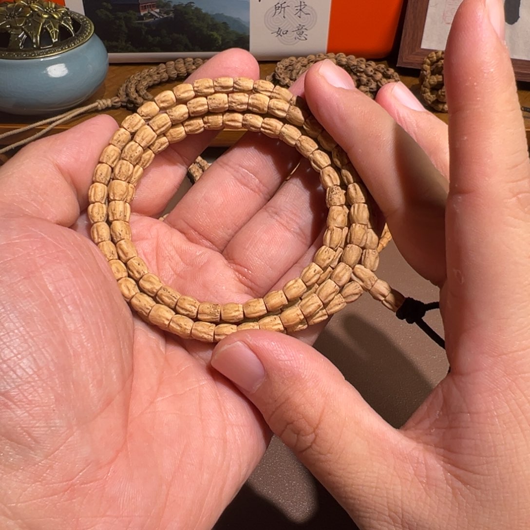 M***s柏香籽/百香籽吊坠