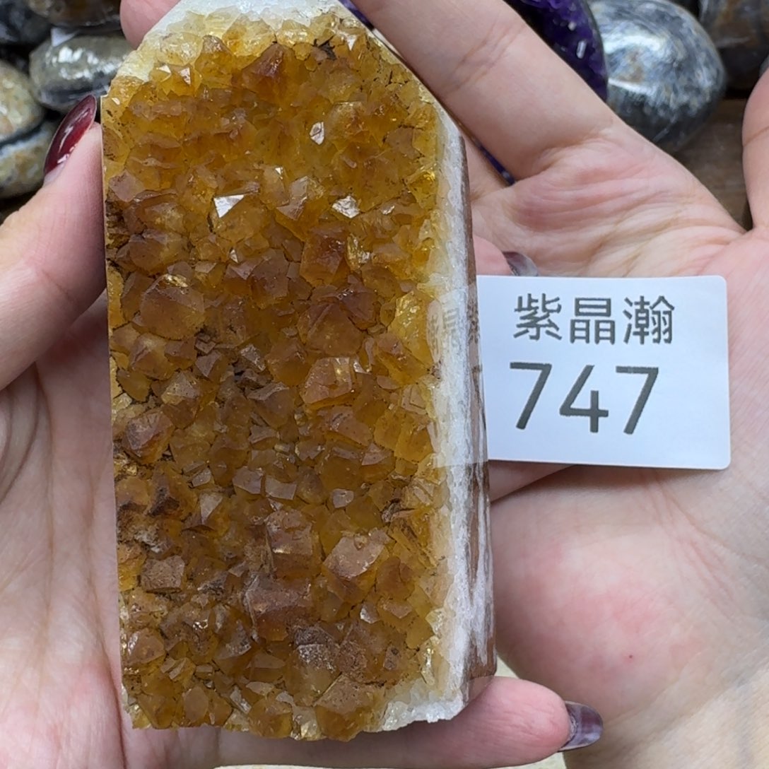 未镶嵌大型摆件（非配饰）水晶