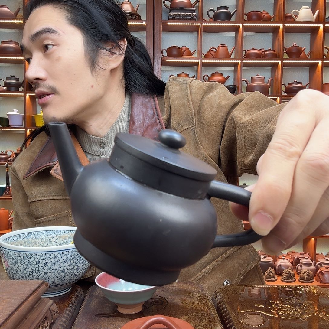 紫砂茶壶c m nv xi m nv bu j