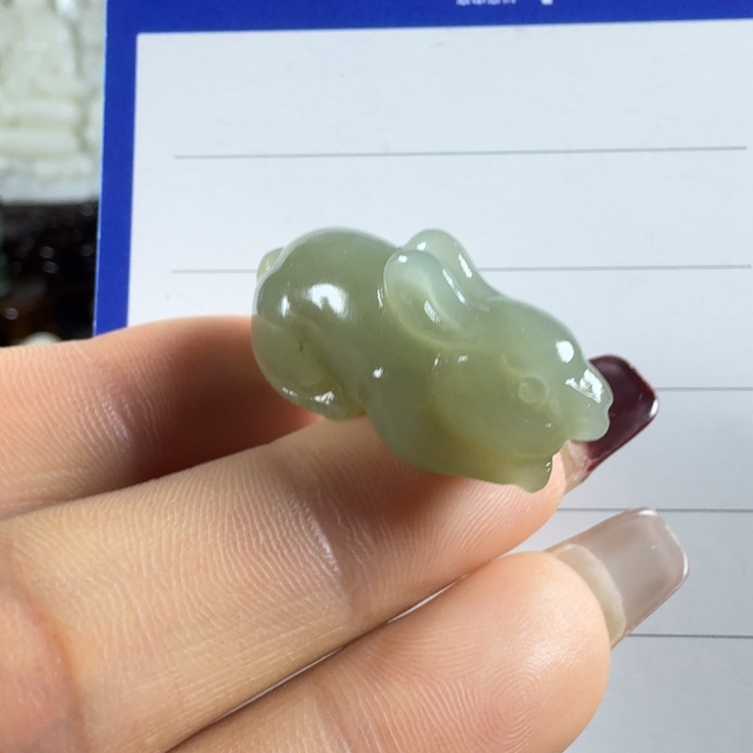 和田玉挂件未镶嵌兔