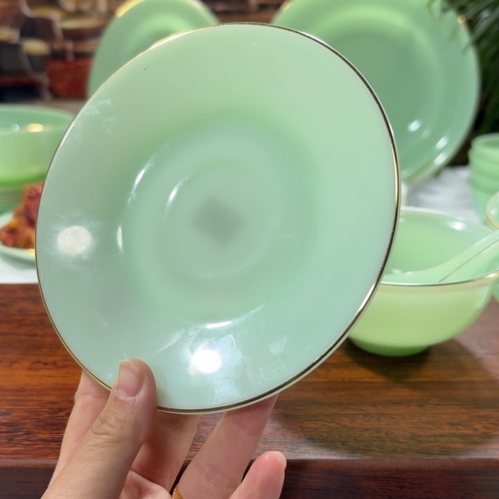 景德镇高端玉瓷套装碗盘单品