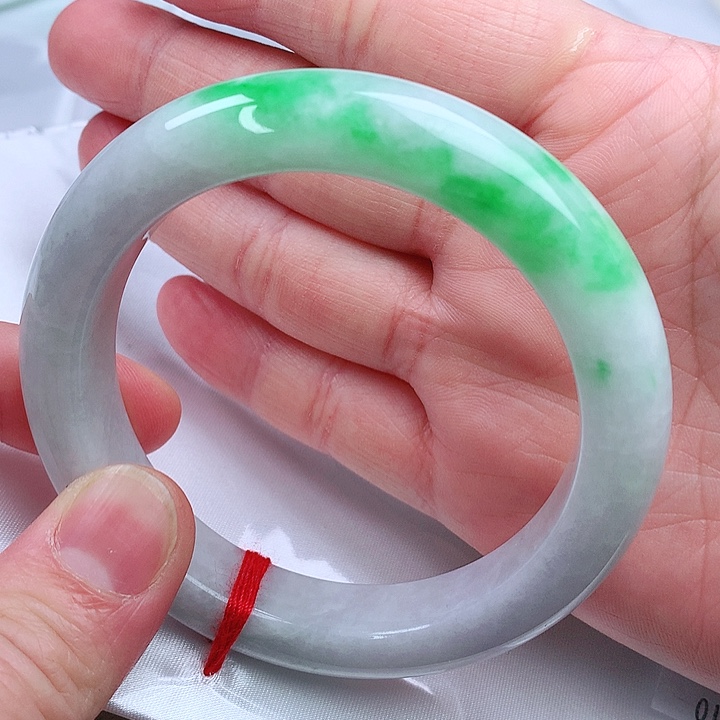 翡翠未镶嵌手镯16。。。。。。