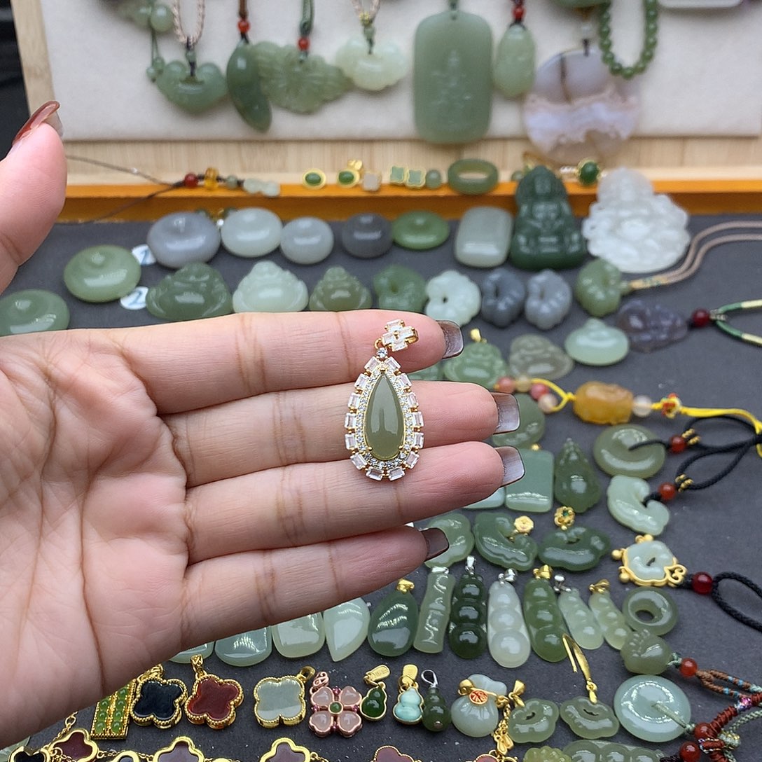 和田玉吊坠(不含链)银S925镶嵌