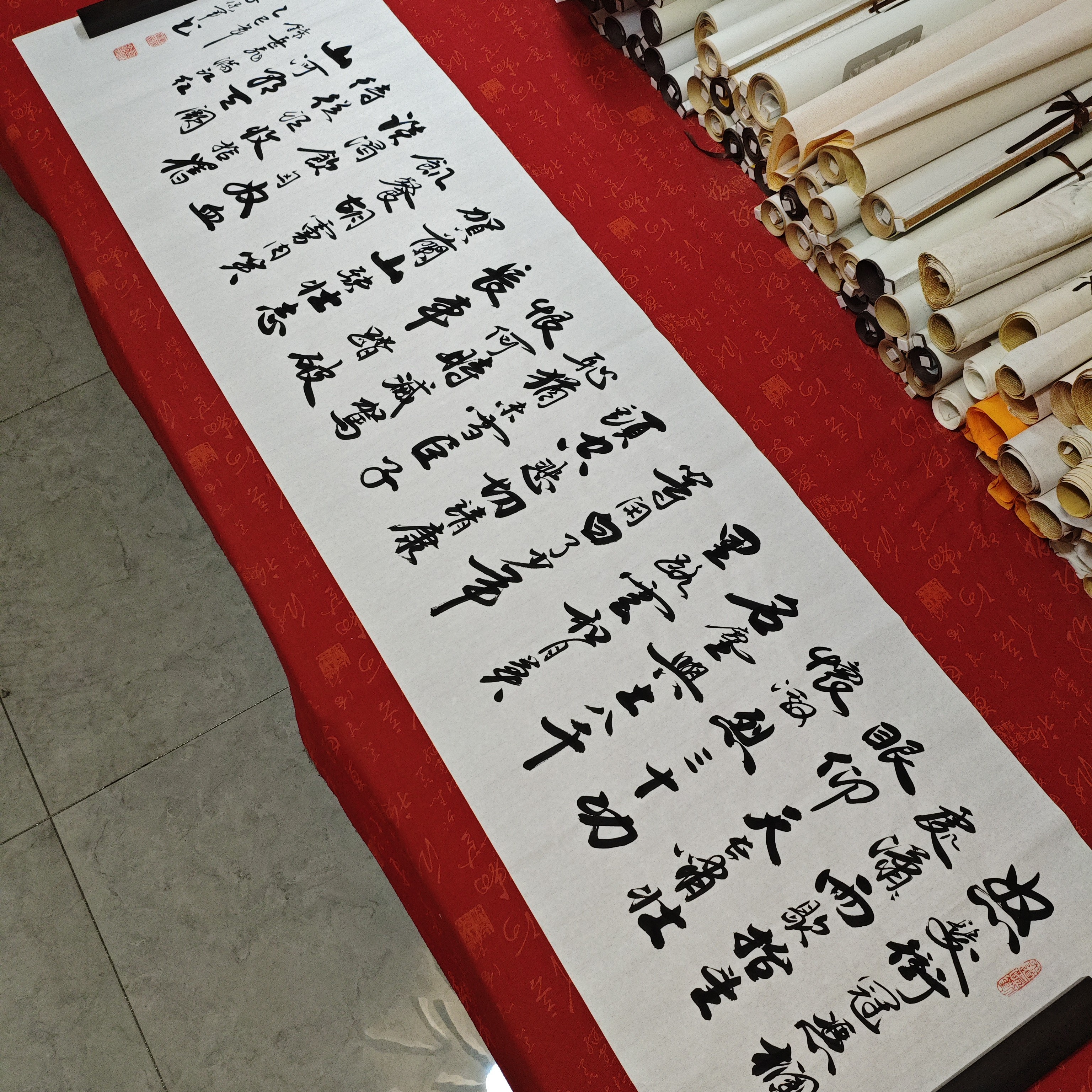 《满江红》李保军老师纯手写行书白色宣纸180×48厘米