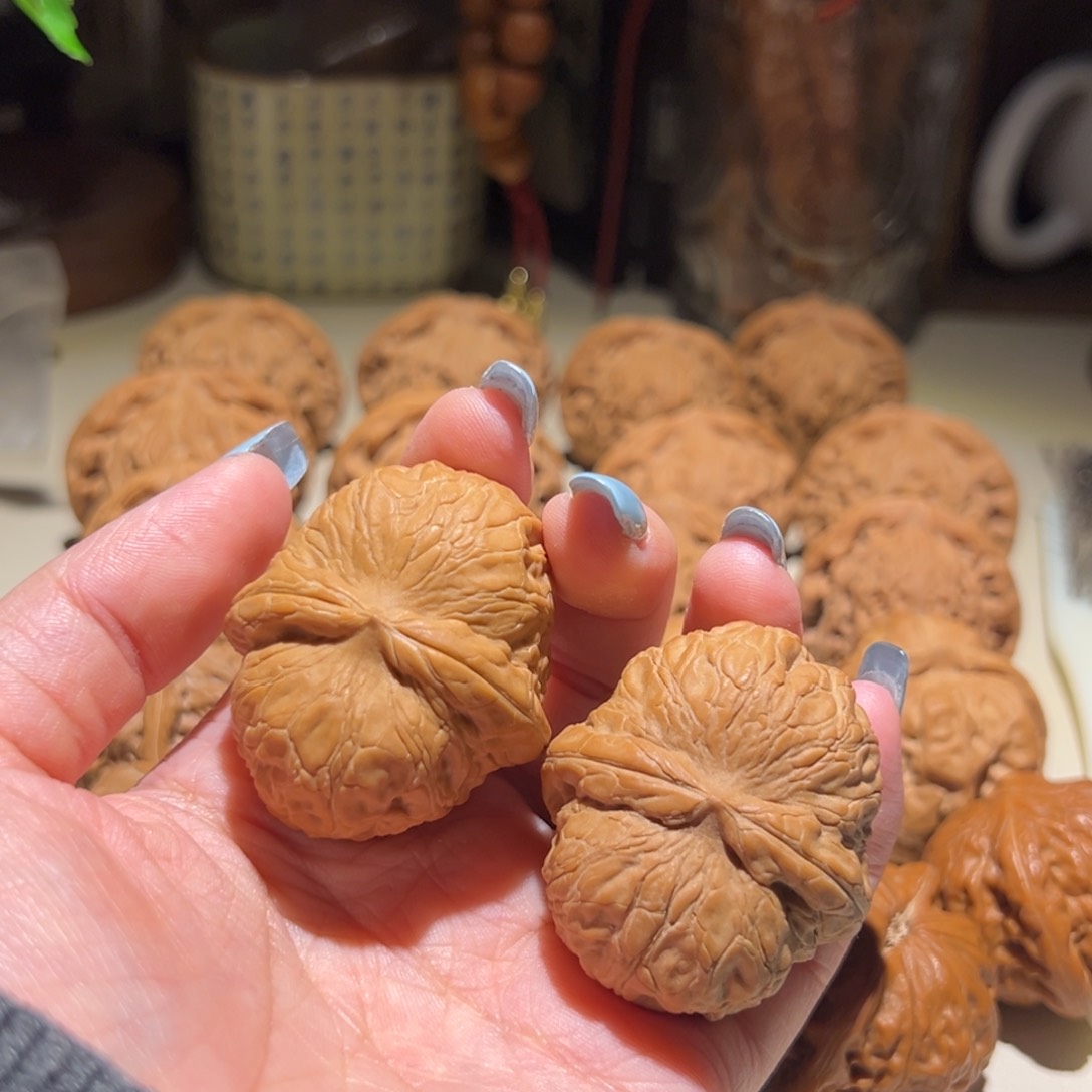 桃核吊坠小****元宝40➕全品