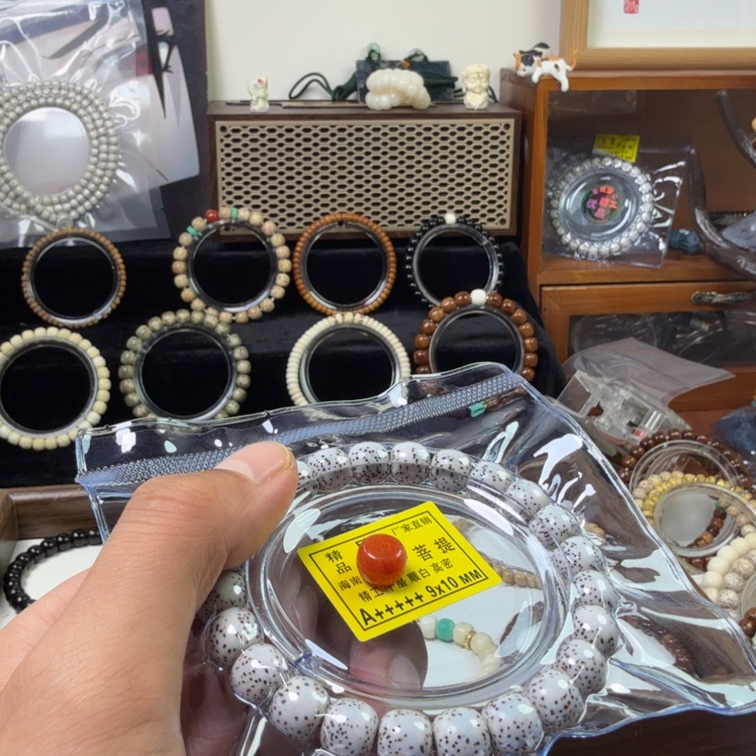 库克吊坠星月搭配配饰