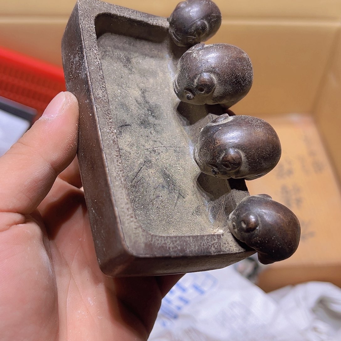 阿***钢中古物品，谨慎参拍