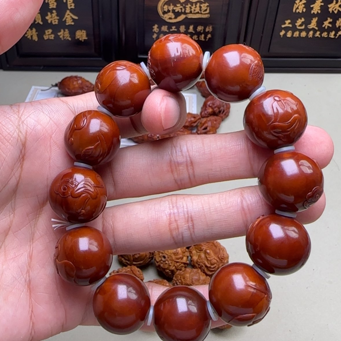 【闪购商品】橄榄核手串/手链纯手工雕刻十八罗汉