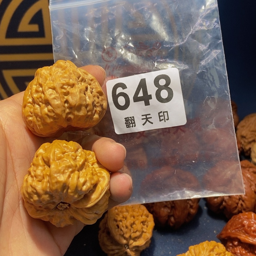 【闪购商品】核桃手串/手链蛤蟆头