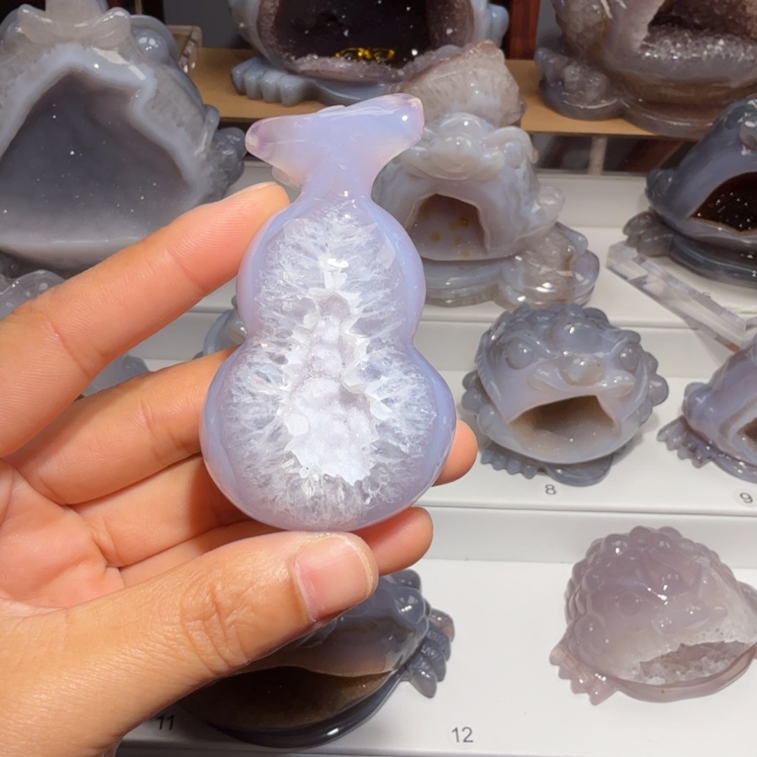 小***紫玛瑙/玉髓未镶嵌摆件
