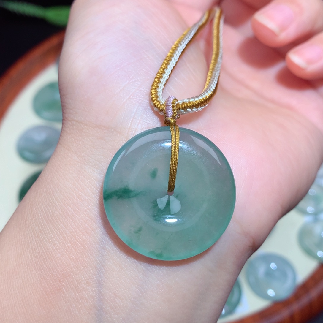 翡翠未镶嵌颈饰翡翠吊坠16