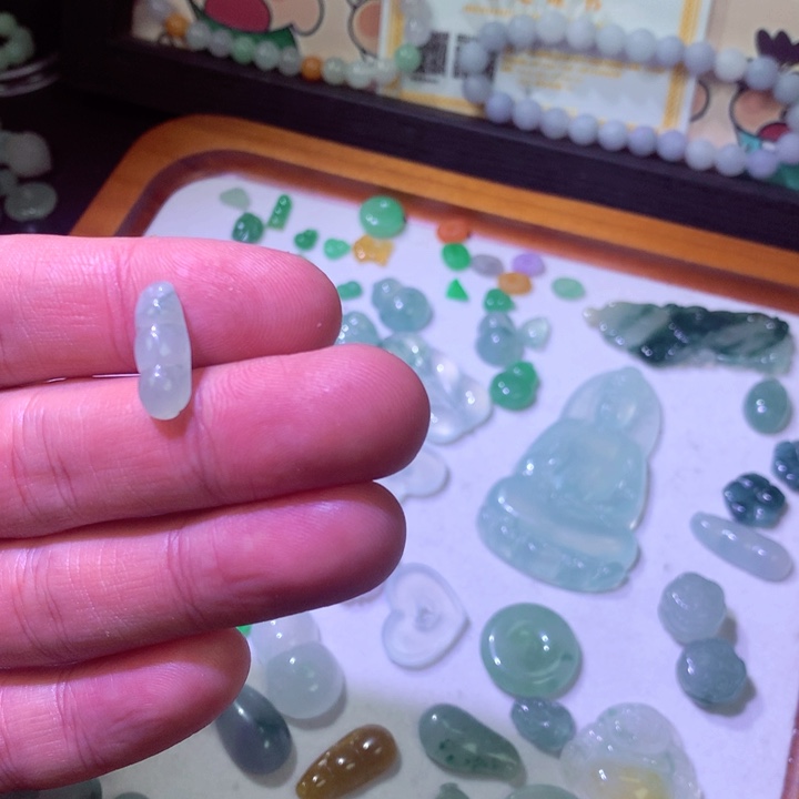 翡翠未镶嵌颈饰天然a货翡翠