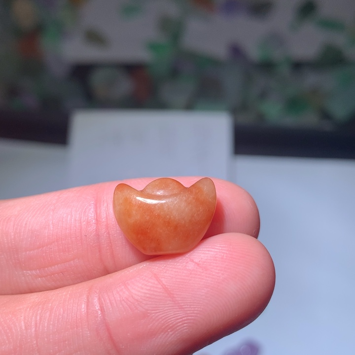 翡翠未镶嵌颈饰挂件