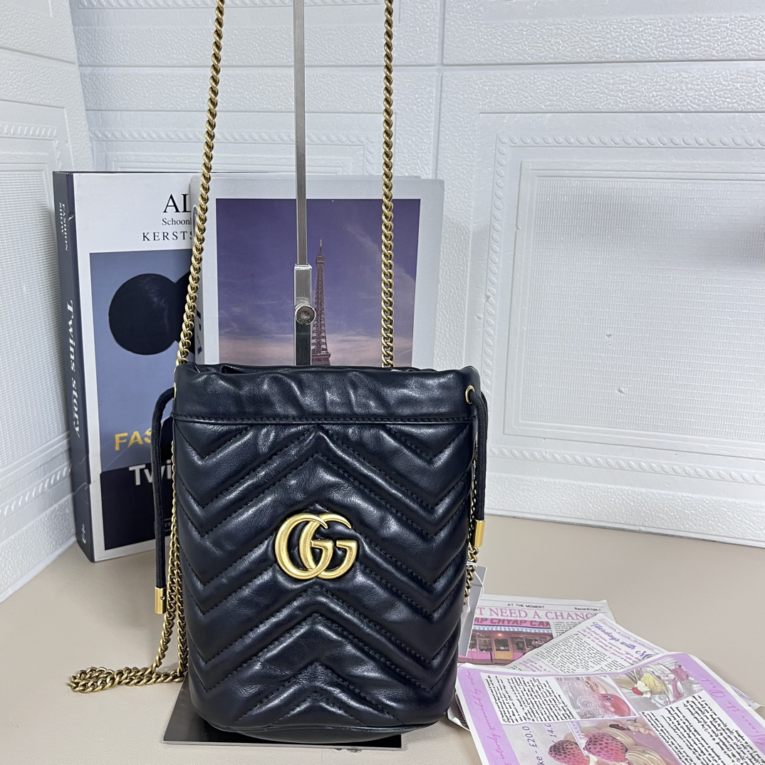 95新 GUCCI/古驰 黑金马蒙水桶斜挎包