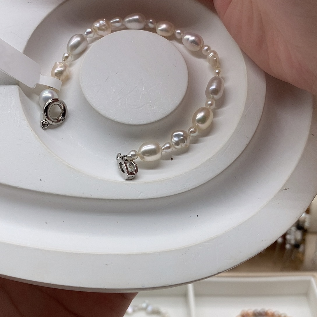 银S925镶嵌手镯淡水珍珠