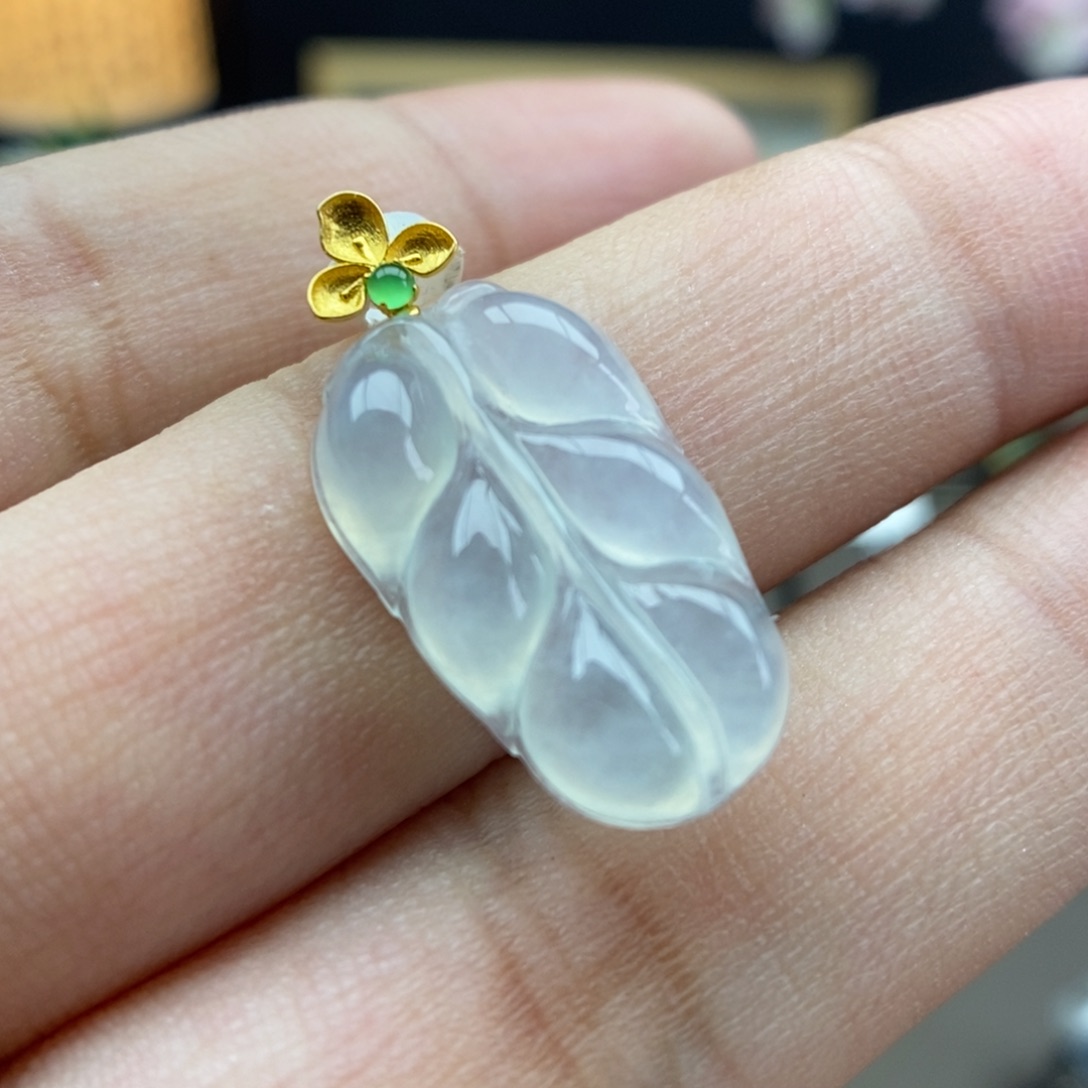 翡翠18K金镶嵌颈饰吊坠6